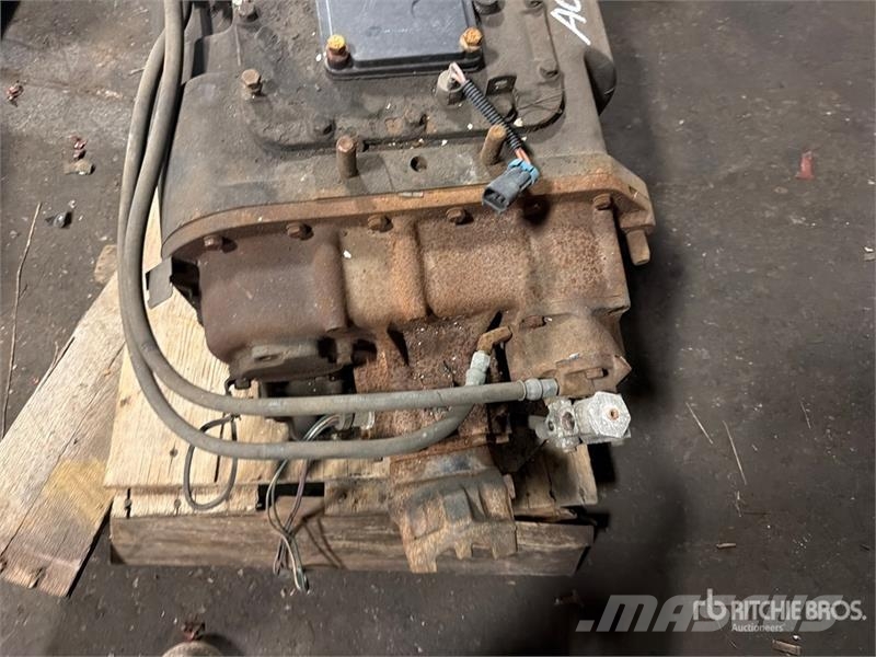 Eaton of (2) Eaton Transmission Gearboxes