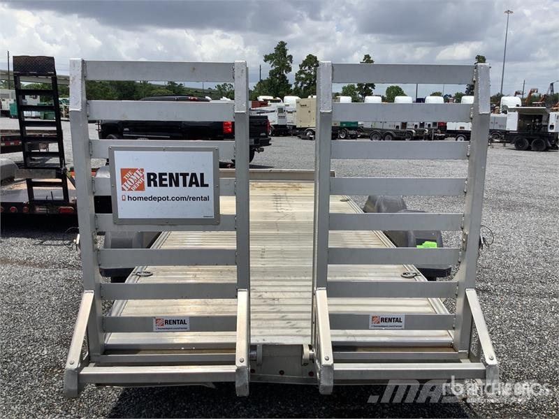 EBY 16 ft T/A Equipment Trailer Auto pārvadāšanas treileri