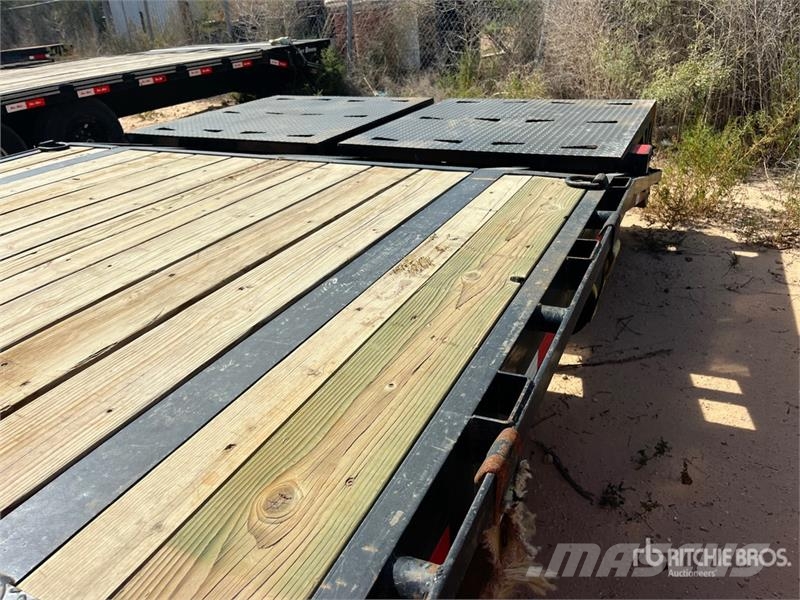 ED 40 ft T/A Gooseneck Equipment Trailer Remolques para transporte de vehículos