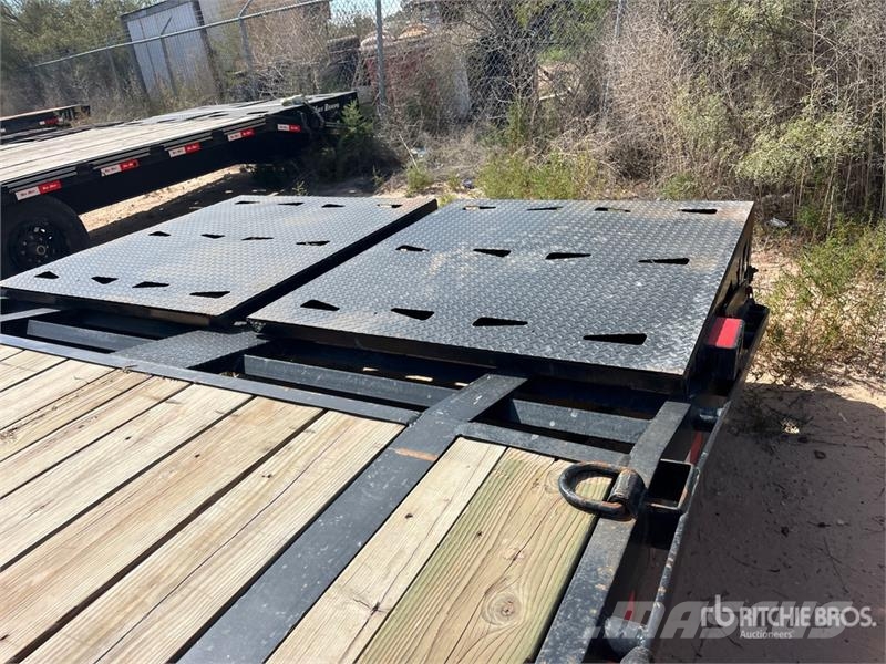 ED 40 ft T/A Gooseneck Equipment Trailer Remolques para transporte de vehículos