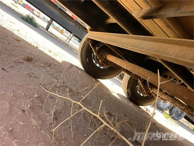 ED 40 ft T/A Gooseneck Equipment Trailer Remolques para transporte de vehículos