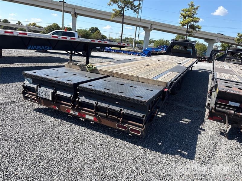ED Trailers 40 ft T/A Gooseneck Equipment Trailer Prikolice za prevoz vozil