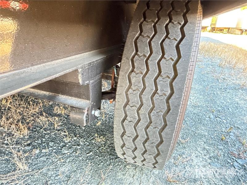 ED Trailers 40 ft T/A Gooseneck Equipment Trailer Autotransport-Anhänger