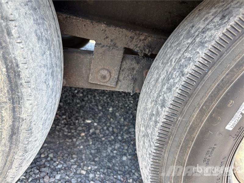 ED Trailers 40 ft T/A Gooseneck Equipment Trailer Prikolice za prevoz vozil