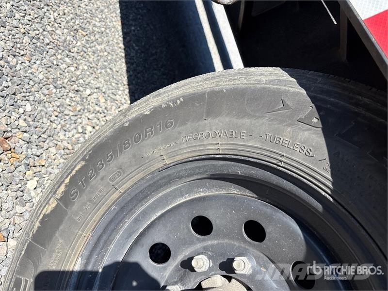 ED Trailers 40 ft T/A Gooseneck Equipment Trailer Prikolice za prevoz vozil