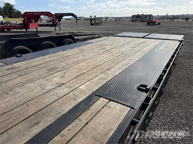 ED Trailers 40 ft T/A Gooseneck Equipment Trailer Auto pārvadāšanas treileri