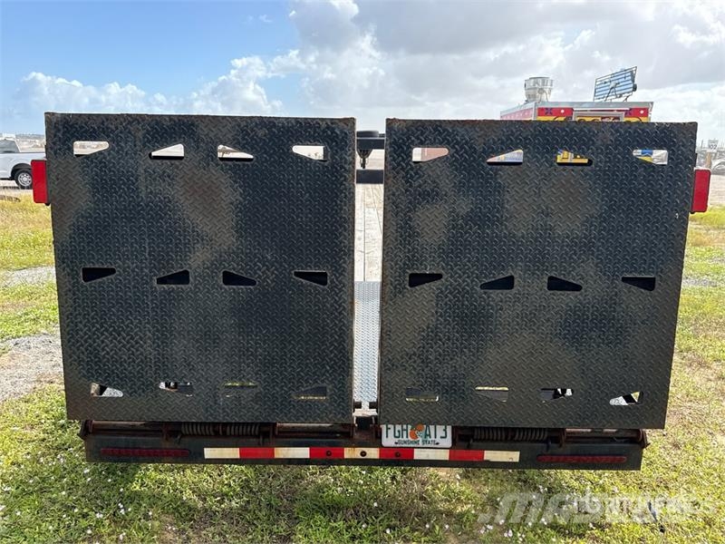 ED Trailers EC101024037735-GN 40 ft Tri/A Equipment T Prívesy na prepravu automobilov