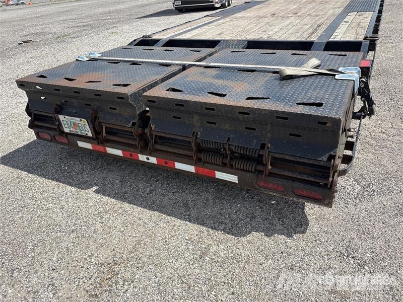 ED Trailers FD1024027GN 40 ft T/A Gooseneck Equipment 車輛運輸拖車