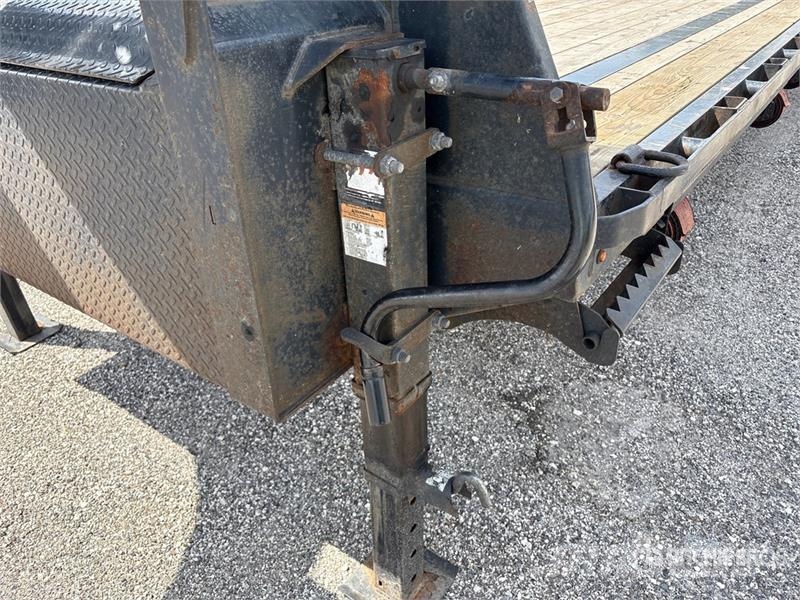 ED Trailers FD1024027GN 40 ft T/A Gooseneck Equipment 車輛運輸拖車