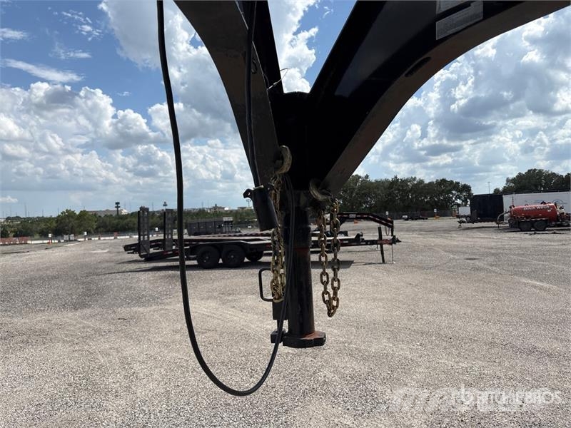 ED Trailers FD1024027GN 40 ft T/A Gooseneck Equipment 車輛運輸拖車