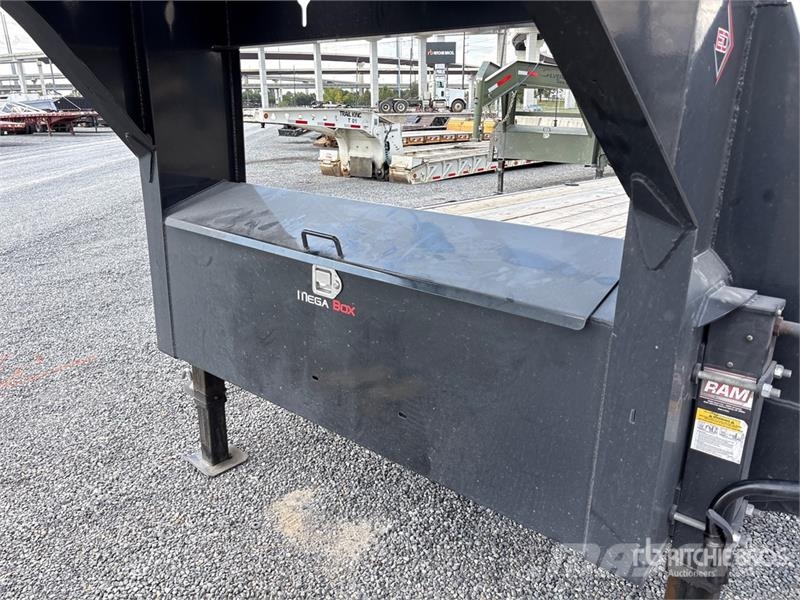 ED Trailers FD1024027MR-GNS 40 ft T/A Gooseneck Equip Oprijwagen