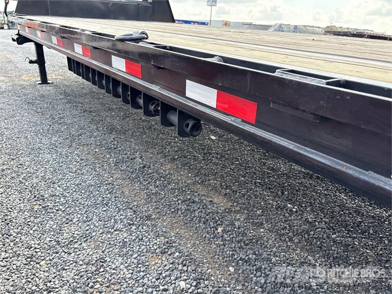 ED Trailers FD1024027MR-GNS 40 ft T/A Gooseneck Equip Oprijwagen