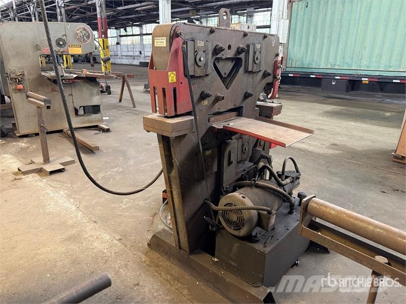 Edwards Jaws IV 100 Ton Hydraulic Press Brake Будтехніка - Інші