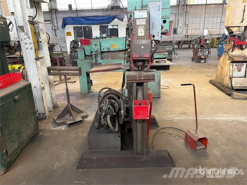 Edwards Jaws IV 100 Ton Hydraulic Press Brake Будтехніка - Інші