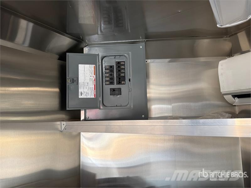Empire 13 ft 6 in S/A Food Concession Trailer Andere Anhänger