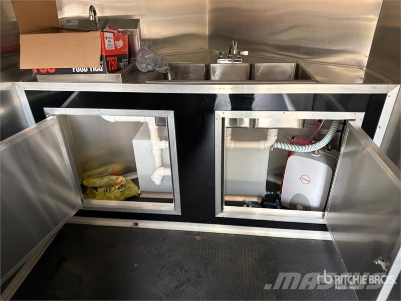Empire 13 ft 6 in S/A Food Concession Trailer Andere Anhänger
