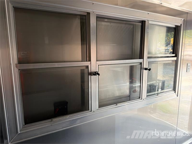 Empire 13 ft 6 in S/A Food Concession Trailer Andere Anhänger