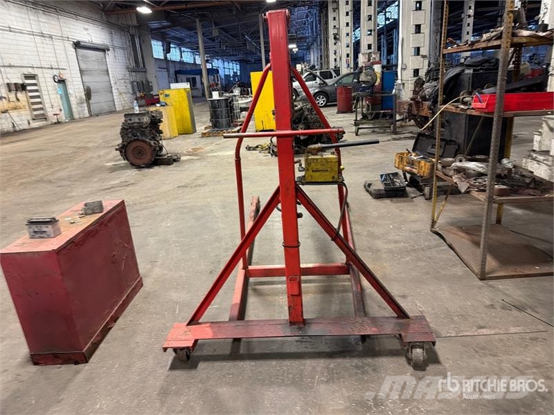  Engine Hoist Other components