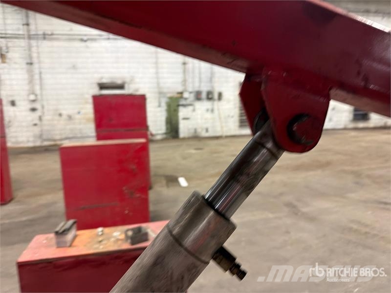  Engine Hoist Other components