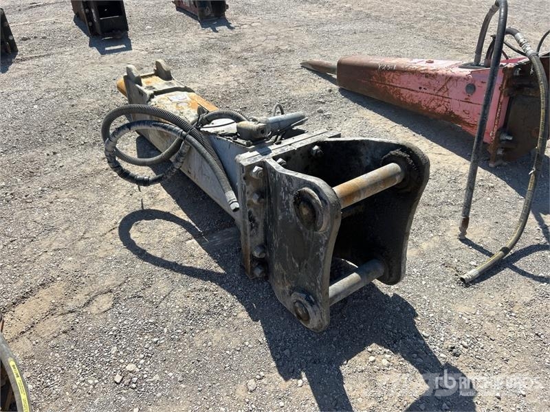 Epiroc EC135T Hydraulic Breaker Martelos / Rompedores