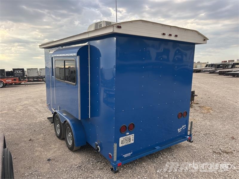 Erskine & Sons 14 ft T/A Food Concession Trailer مقطورات أخرى