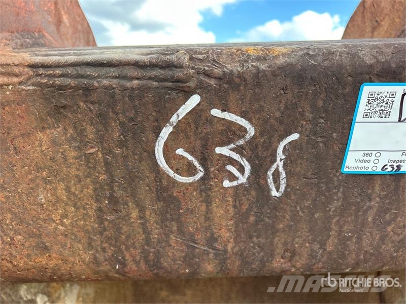 Esco 36 in Digging Excavator Bucket - Fits Cat 345 Kašike / Korpe