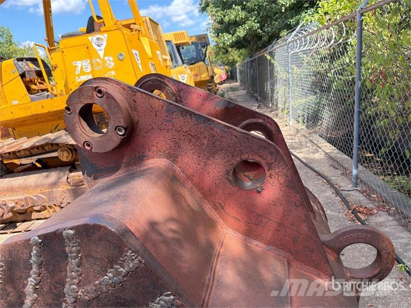 Esco 48 in Excavator Bucket - Fits Link Belt 240LX / 34 Skovle