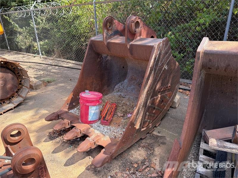 Esco 48 in Excavator Bucket - Fits Link Belt 240LX / 34 Skovle