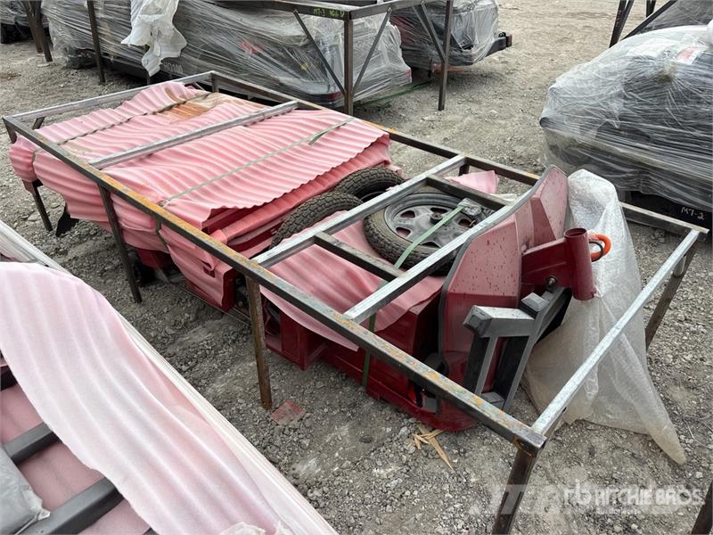 ET13-RED 3 TT E-Trike Mini Scooter (Unused) ATV-k