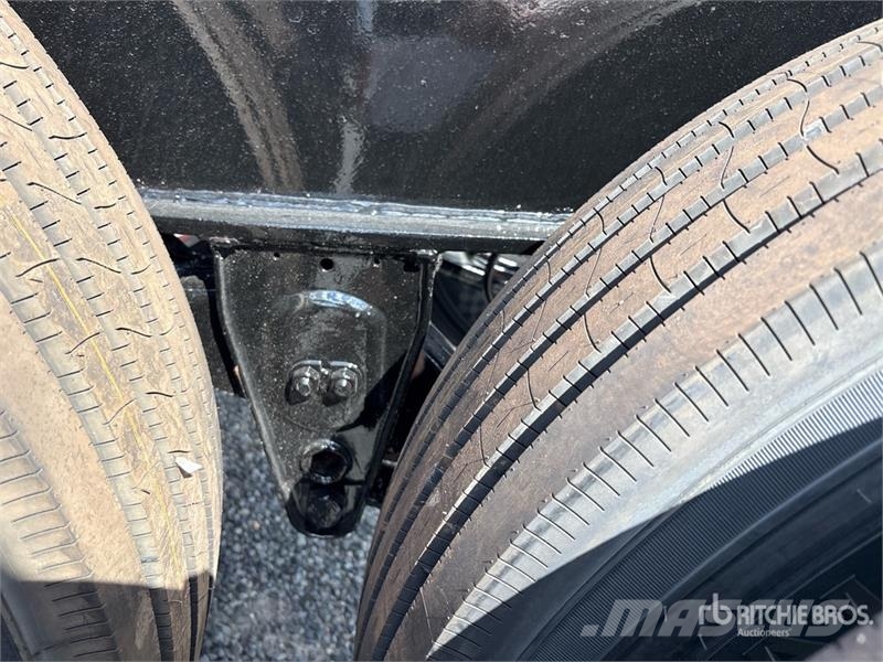 Etnyre HD407 S/A Booster Axle Druge prikolice