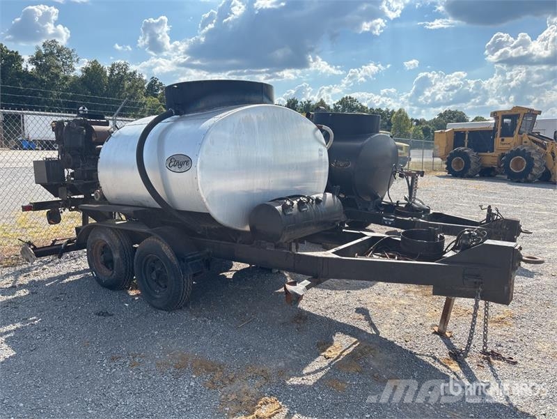 Etnyre MU4TRL T/A 400 gal Asphalt Distributor Trailer Otros remolques