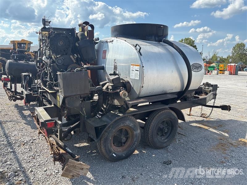 Etnyre MU4TRL T/A 400 gal Asphalt Distributor Trailer Otros remolques