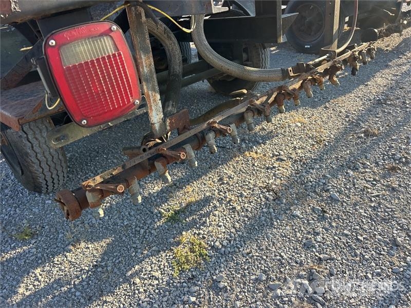 Etnyre MU4TRL T/A 400 gal Asphalt Distributor Trailer Otros remolques