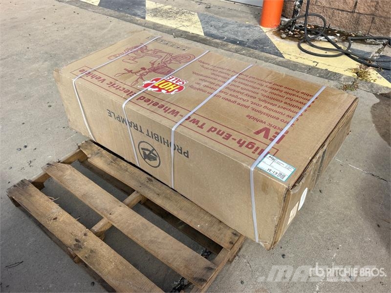 EV-BLACK Electric Scooter (Unused) مركبات لجميع التضاريس