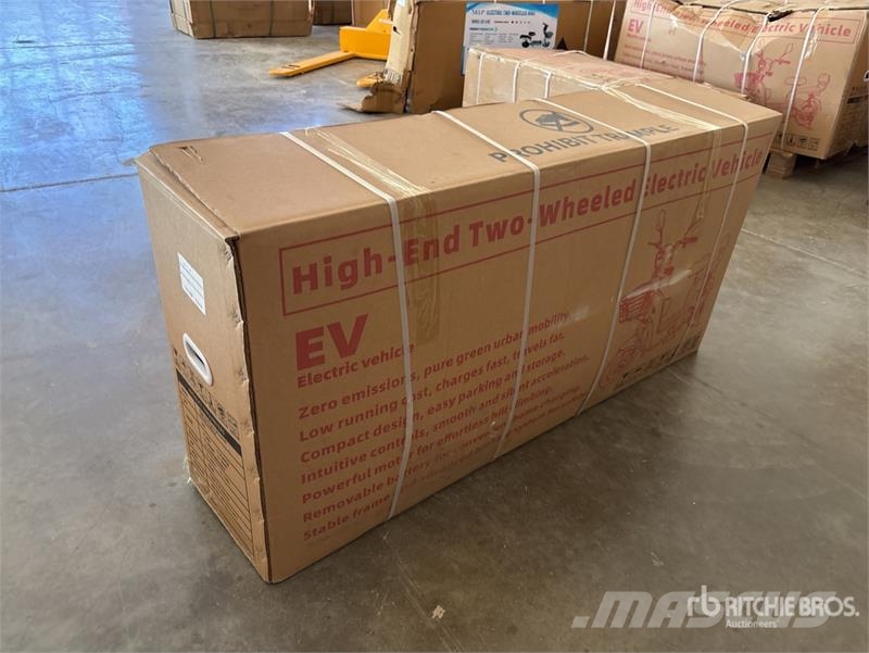 EV-BLACK Electric Scooter (Unused) Квадроциклы