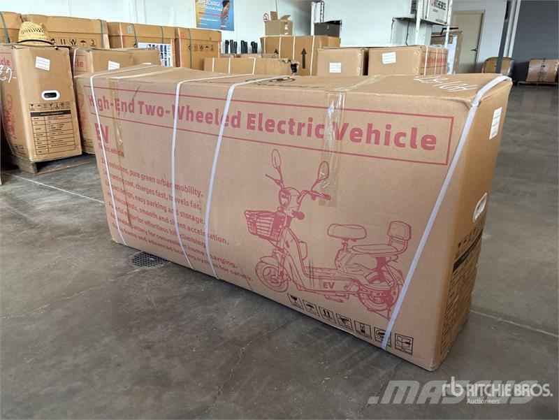 EV-BLACK Electric Scooter (Unused) Квадроциклы