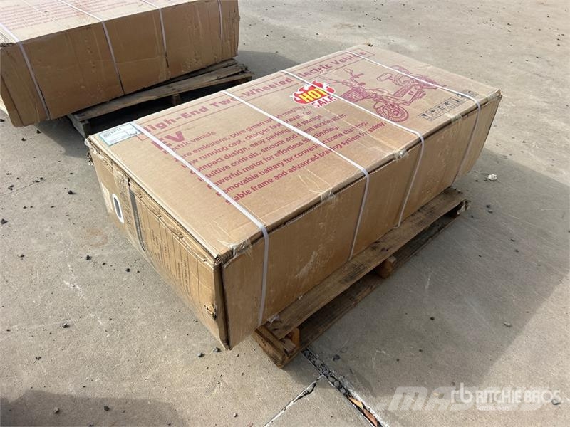 EV-BLACK Electric Scooter (Unused) مركبات لجميع التضاريس