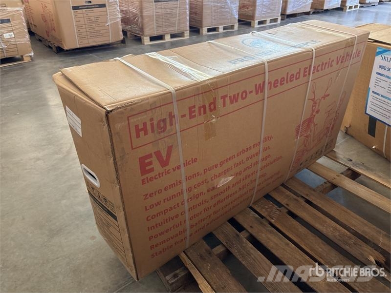 EV-BLACK Electric Scooter (Unused) Квадроциклы
