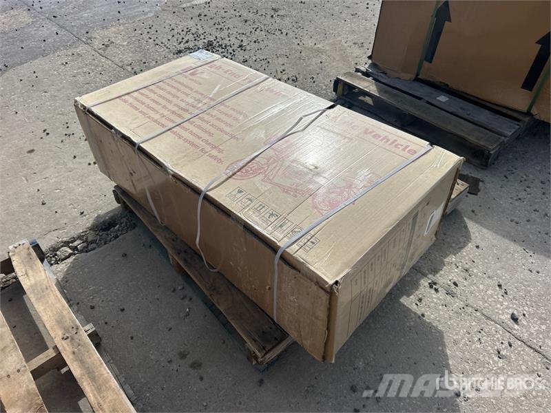 EV-WHITE Electric Scooter (Unused) مركبات لجميع التضاريس
