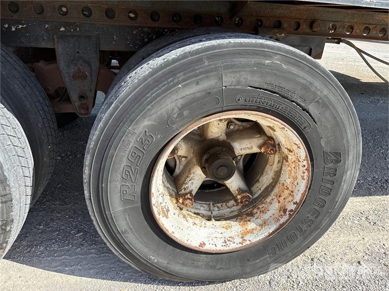 Evans 40 ft x 96 in T/A Van Trailer (Inoperable) Gesloten opbouw trailers