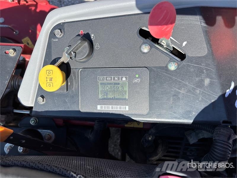 Exmark Lazer Z ركوب الحشائش