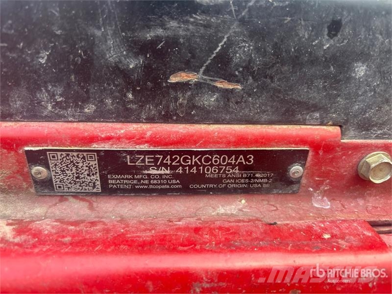Exmark Lazer Z Самохідні газонокосарки