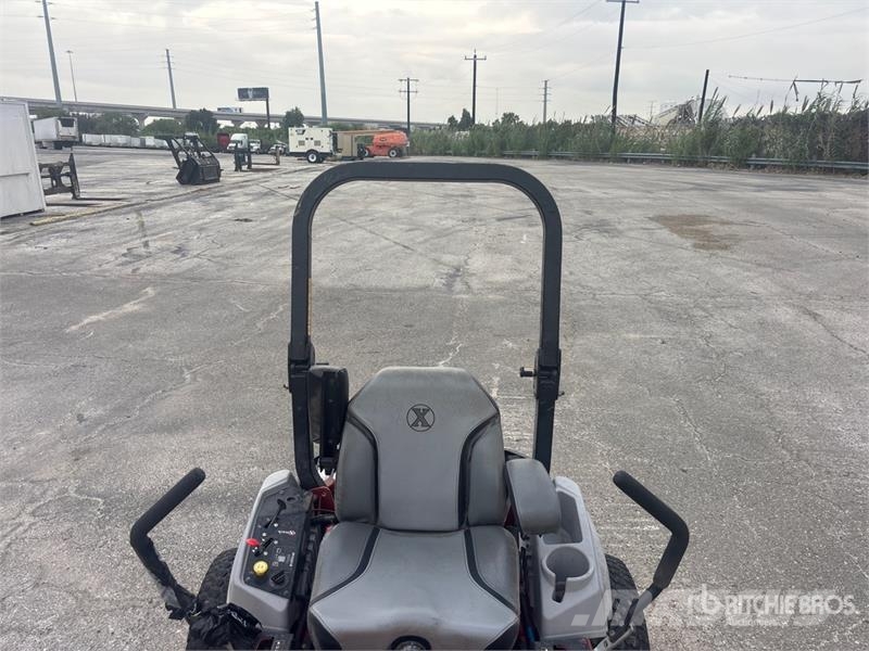 Exmark Lazer Z Самохідні газонокосарки