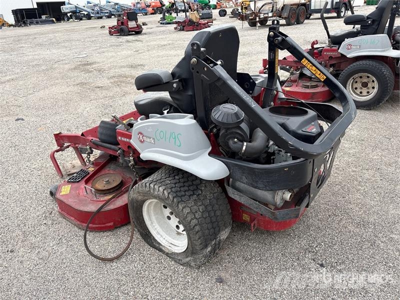 Exmark Lazer Z E-Series Ride-On Lawn Mower Murutraktorid