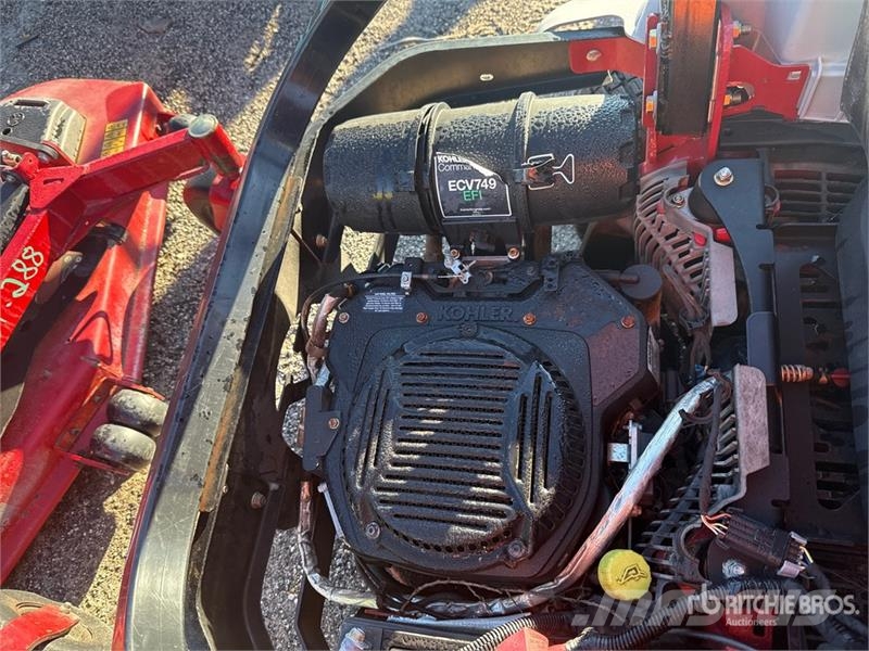 Exmark Lazer Z E-Series 4x2 Ride-On Lawn Mower Traktorske kosilice