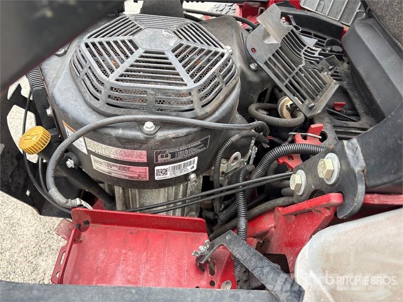 Exmark Lazer Z E-Series Ride-On Lawn Mower Murutraktorid