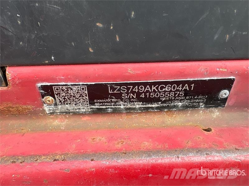 Exmark Lazer Z E-Series Ride-On 60 in Lawn Mower Åkgräsklippare