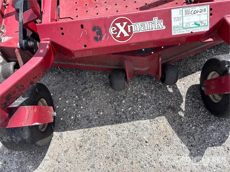 Exmark Lazer Z E-Series Ride-On 60 in Lawn Mower Rijmaaiers