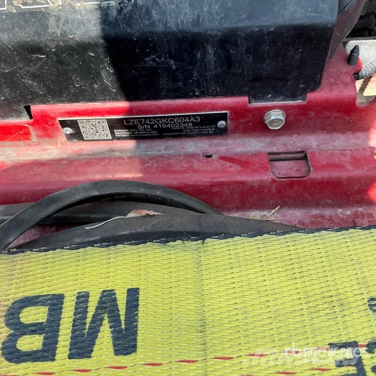 Exmark Lazer Z S-Series 60 in Lawn Mower Vrtni traktor kosilnice