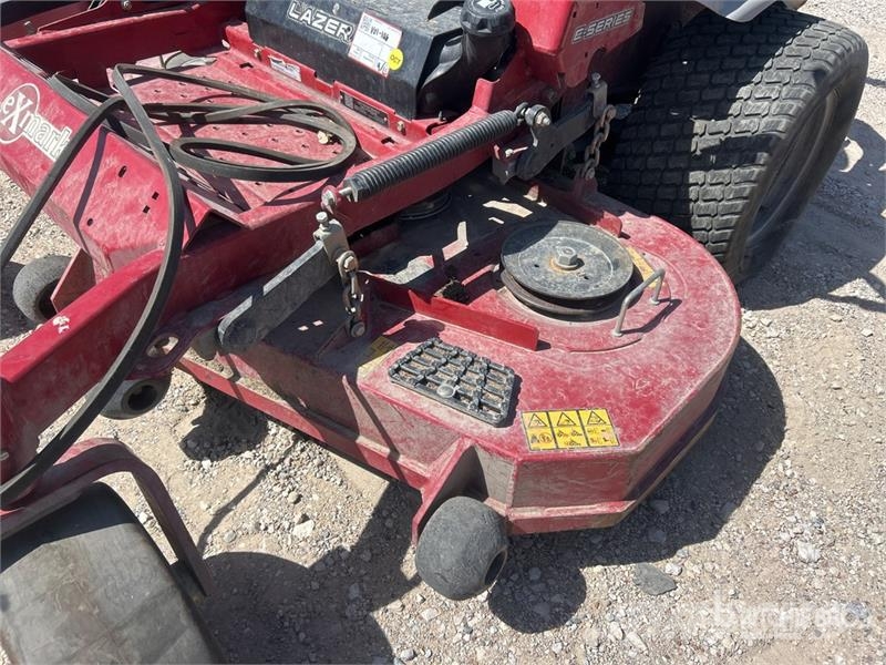 Exmark Lazer Z S-Series Lawn Mower Trattorini tagliaerba